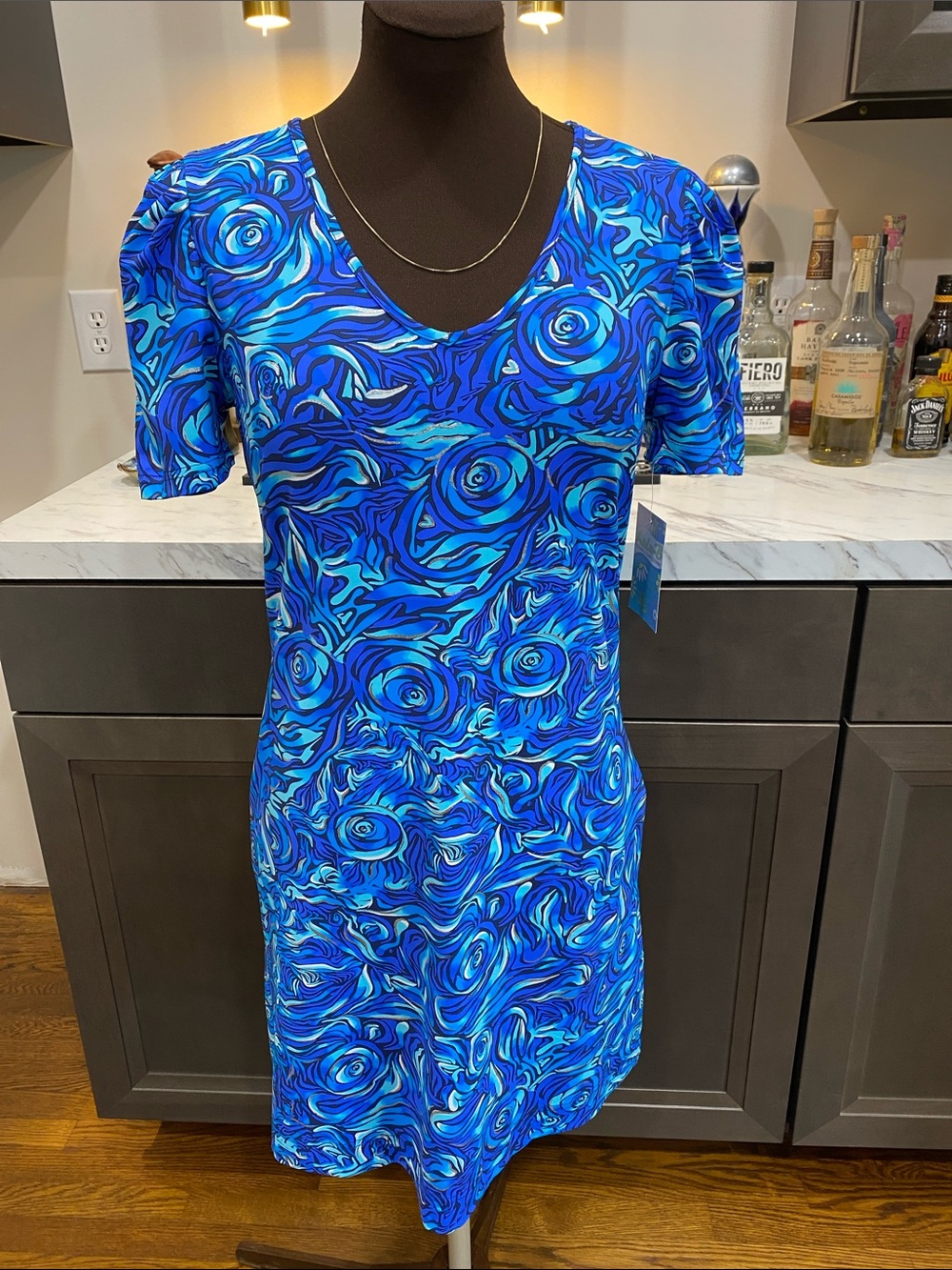 Lulu B XS Blue dress Swirl V-Neck stretch pull over vibrant colorful art